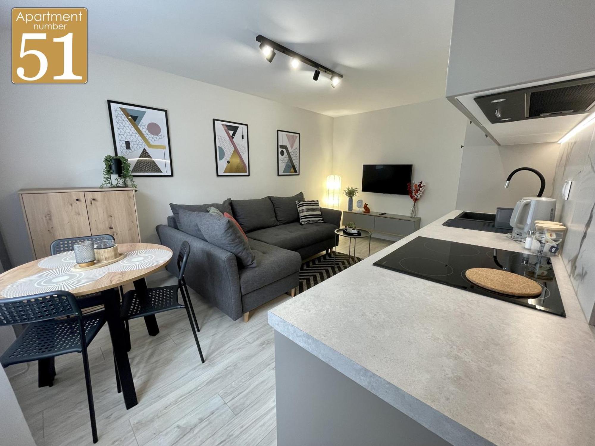 Piekny Przytulny Apartament - Blisko Akwenu Wodnego ราดอม ภายนอก รูปภาพ
